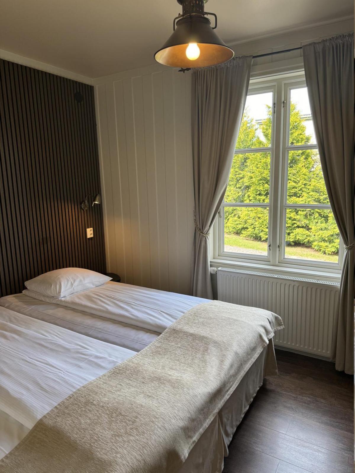 טאנומשד Hotel Tanum Gestgifveri מראה חיצוני תמונה